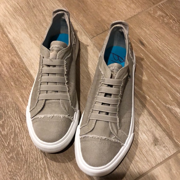 Blowfish Shoes - Blowfish Malibu Cotton Sneakers Sz 9-1/2